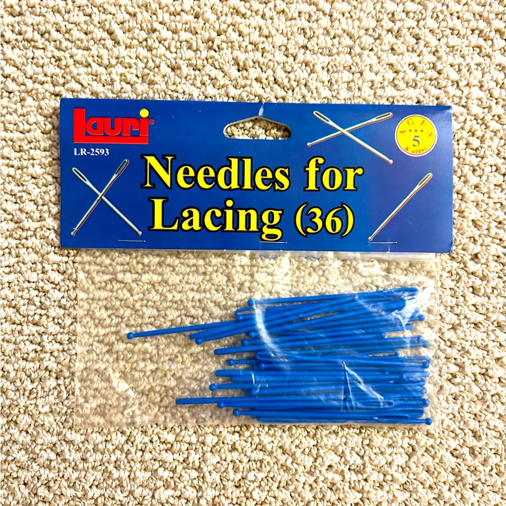 Blue Needles for Lacing (36 Pack)
